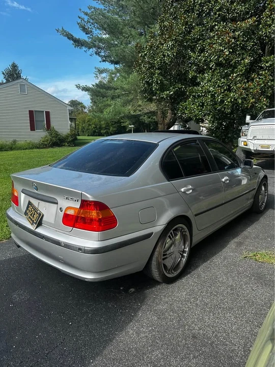 2005 BMW E46 3 Series - Image 2 of 5