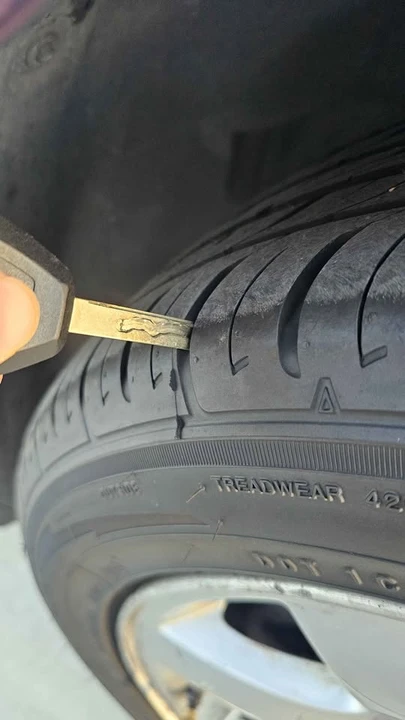 2005 BMW E46 3 Series - Image 8 of 18
