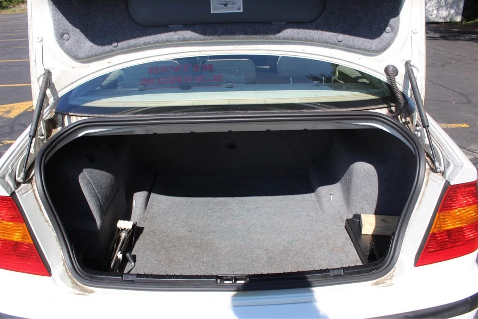 2005 BMW E46 3 Series - Image 5 of 15