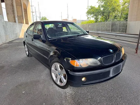 2005 BMW 3 Series 325xi Sedan