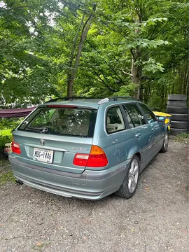2005 BMW 3 Series 325xi Wagon 4D