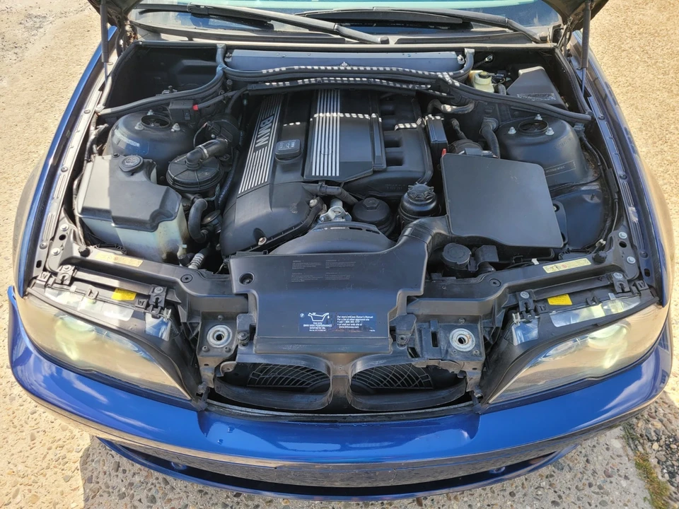2005 BMW E46 330i & 330Ci - Image 16 of 21