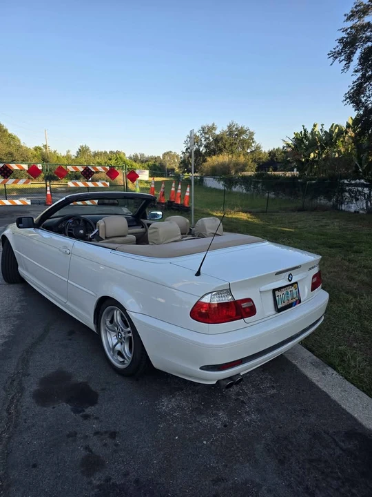 2005 BMW E46 330i & 330Ci - Image 4 of 13