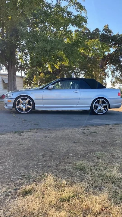 2005 BMW E46 330i & 330Ci - Image 9 of 11