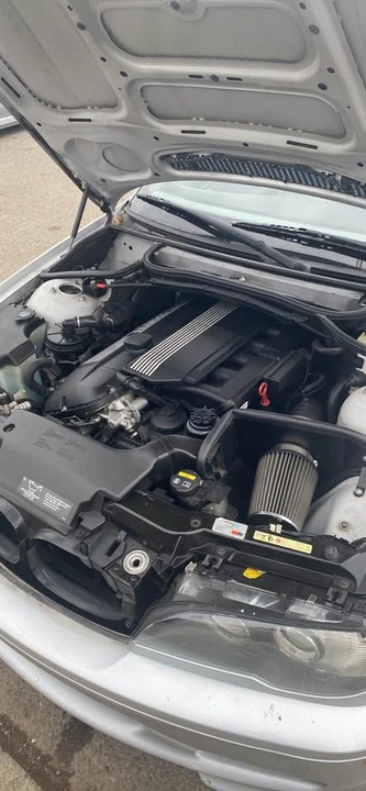 2005 BMW E46 330i & 330Ci - Image 10 of 11