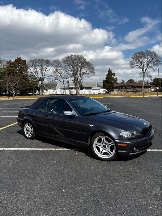 2005 BMW E46 330i & 330Ci - Image 2 of 16