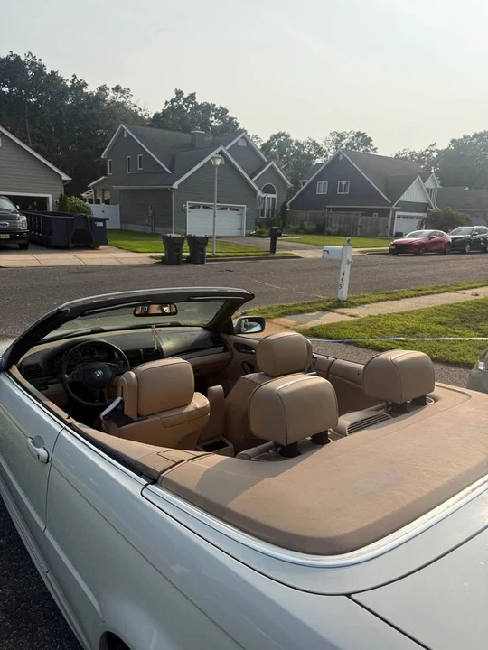 2005 BMW E46 330i & 330Ci - Image 9 of 11