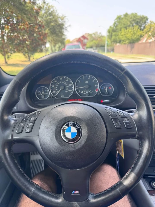 2005 BMW E46 330i & 330Ci - Image 11 of 13