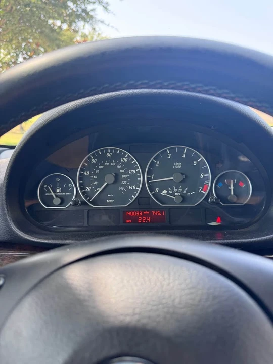 2005 BMW E46 330i & 330Ci - Image 12 of 13