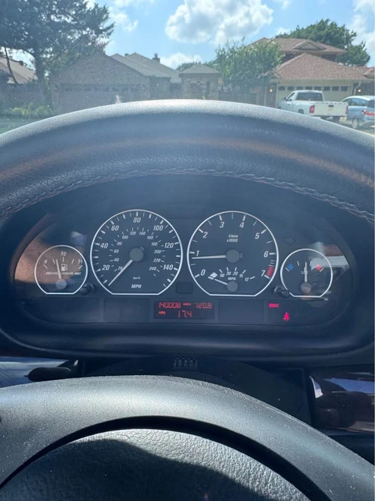 2005 BMW E46 330i & 330Ci - Image 7 of 13