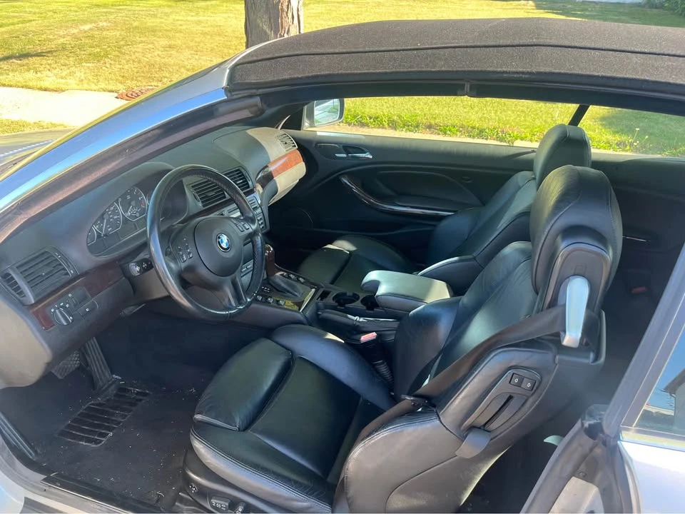2005 BMW E46 330i & 330Ci - Image 9 of 12
