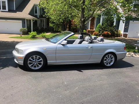 2005 BMW 3 Series 330Ci Convertible 2D