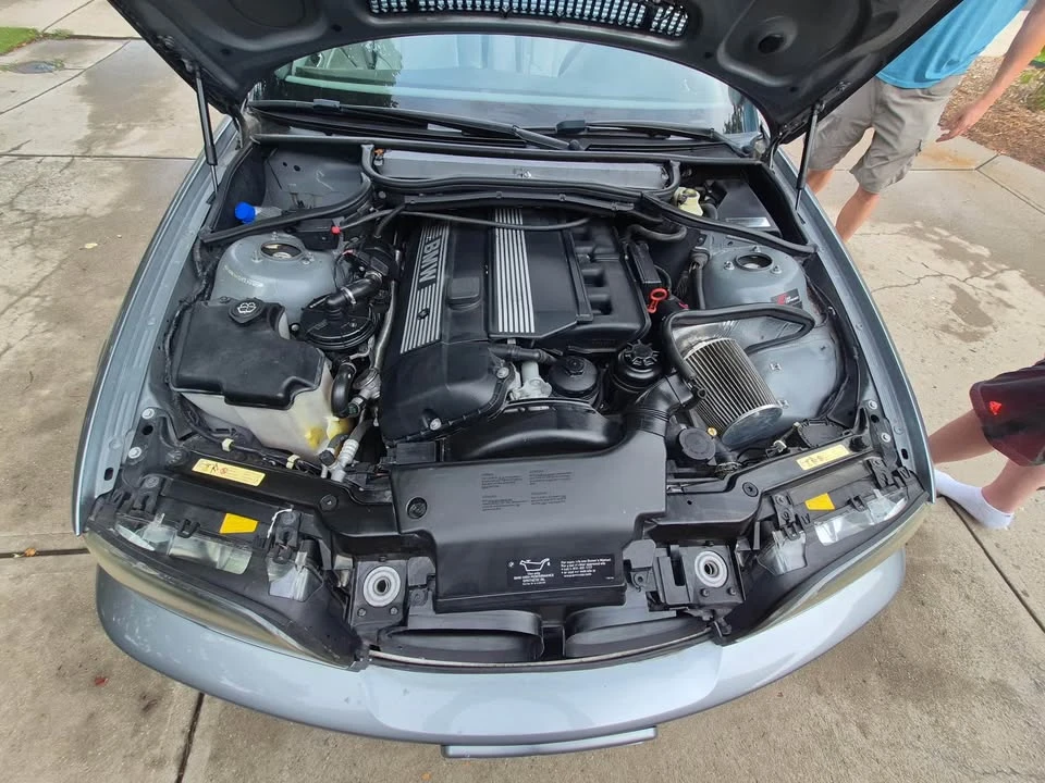 2005 BMW E46 330i & 330Ci - Image 4 of 10