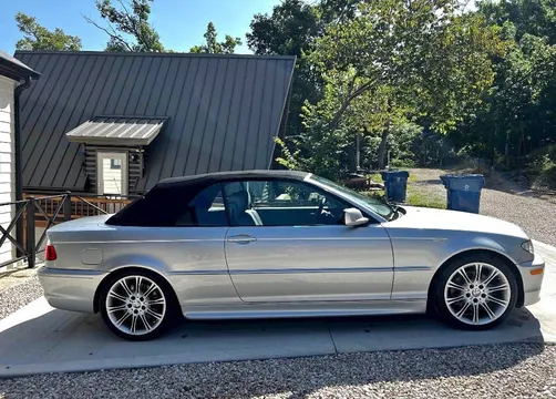 2005 BMW 3 Series 330Ci Convertible 2D