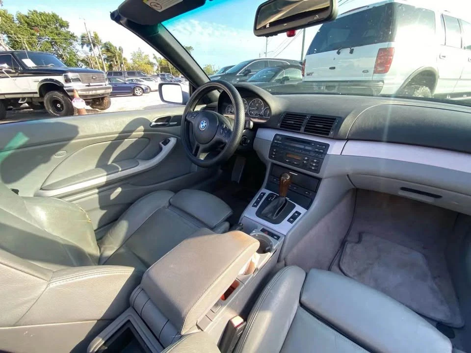 2005 BMW E46 330i & 330Ci - Image 9 of 10