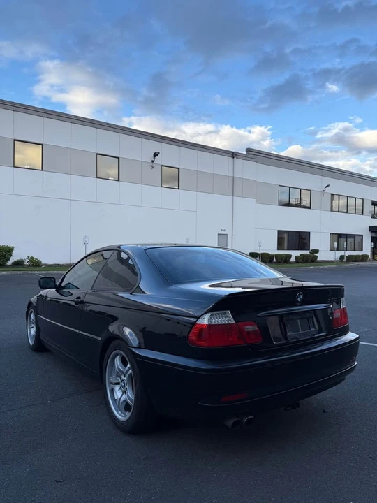 2005 BMW E46 330i & 330Ci - Image 3 of 11