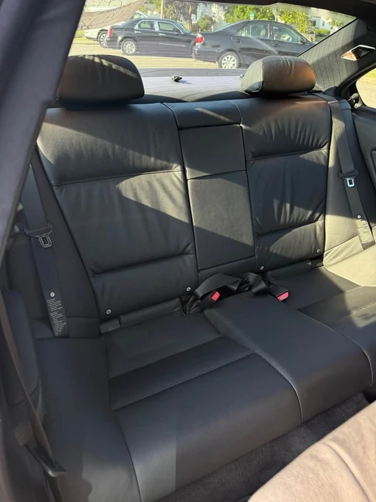 2005 BMW E46 330i & 330Ci - Image 8 of 15