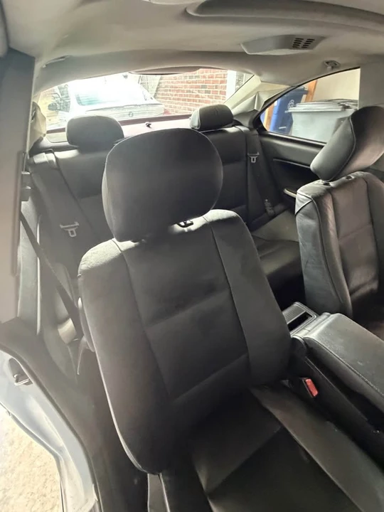 2005 BMW E46 330i & 330Ci - Image 7 of 8