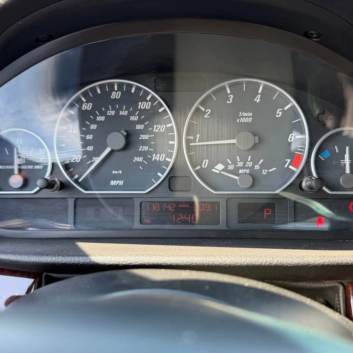 2005 BMW E46 330i & 330Ci - Image 13 of 17