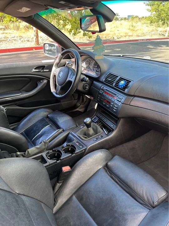 2005 BMW E46 330i & 330Ci - Image 13 of 16