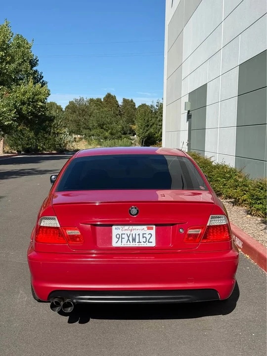 2005 BMW E46 330i & 330Ci - Image 8 of 16