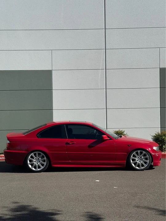2005 BMW E46 330i & 330Ci - Image 2 of 16