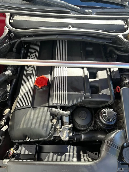 2005 BMW E46 330i & 330Ci - Image 16 of 16