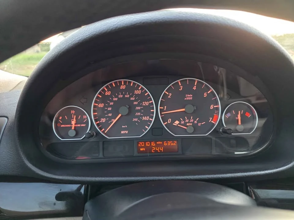 2005 BMW E46 330i & 330Ci - Image 11 of 19
