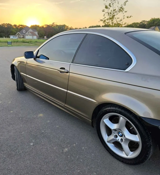 2005 BMW E46 330i & 330Ci - Image 16 of 19