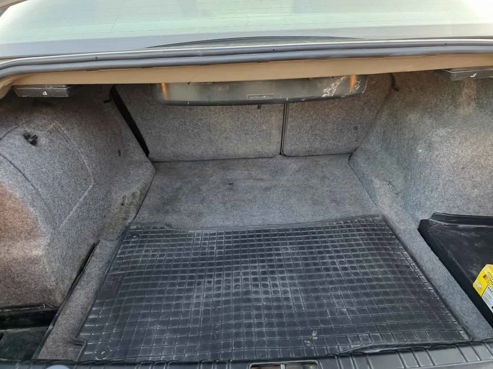 2005 BMW E46 330i & 330Ci - Image 10 of 19
