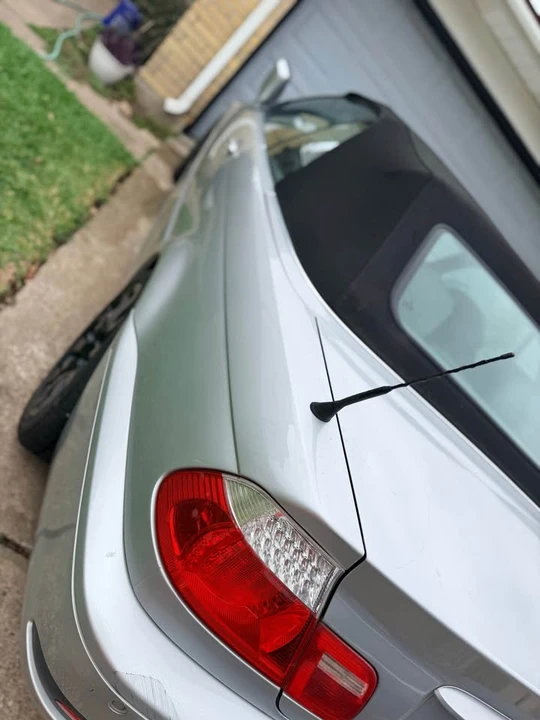 2005 BMW E46 330i & 330Ci - Image 15 of 15