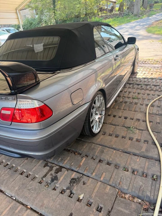 2005 BMW E46 330i & 330Ci - Image 4 of 8