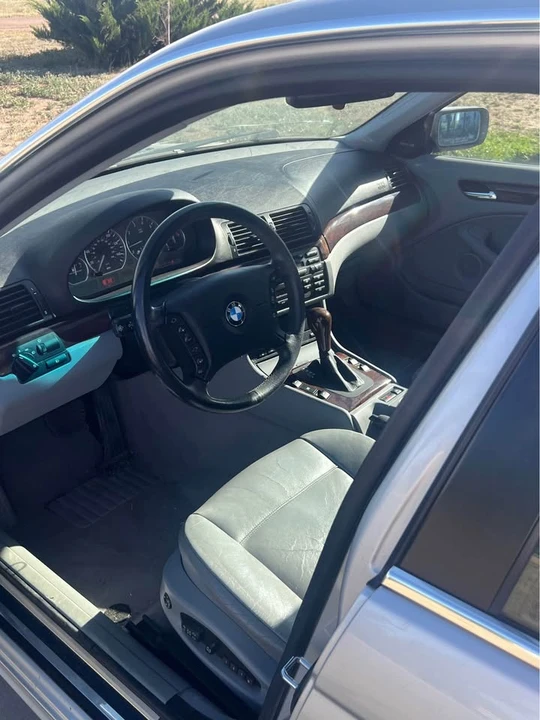 2005 BMW E46 330i & 330Ci - Image 7 of 9