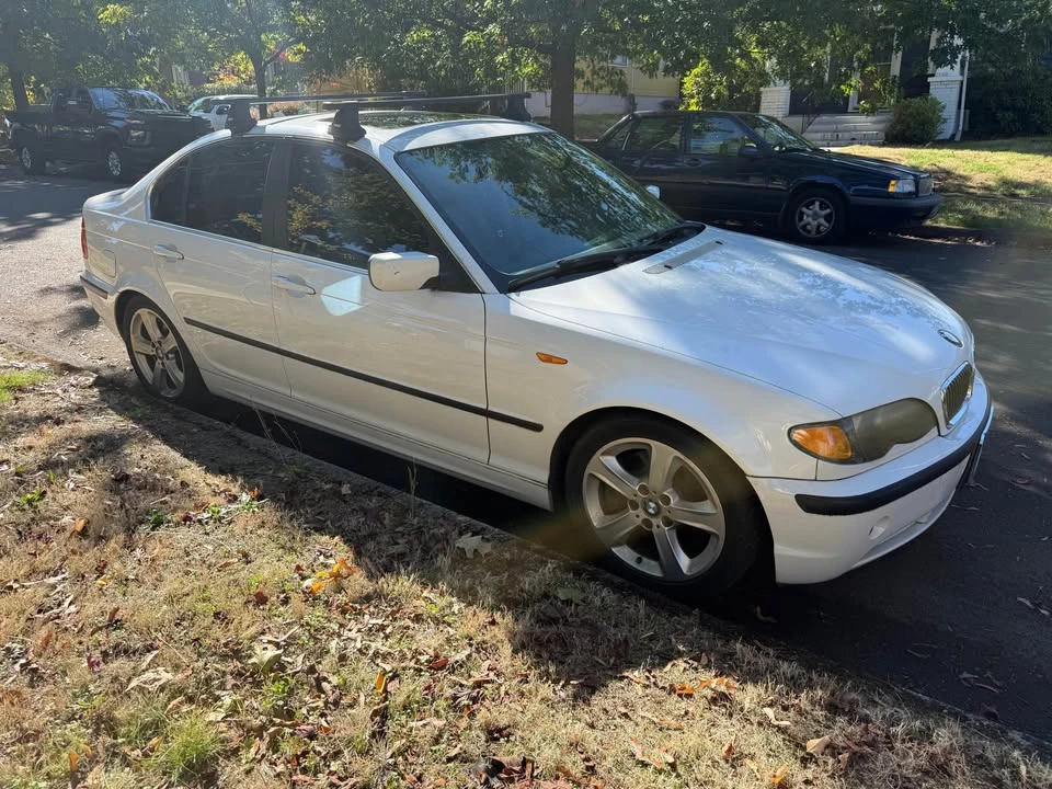 2005 BMW E46 330i & 330Ci - Image 3 of 11