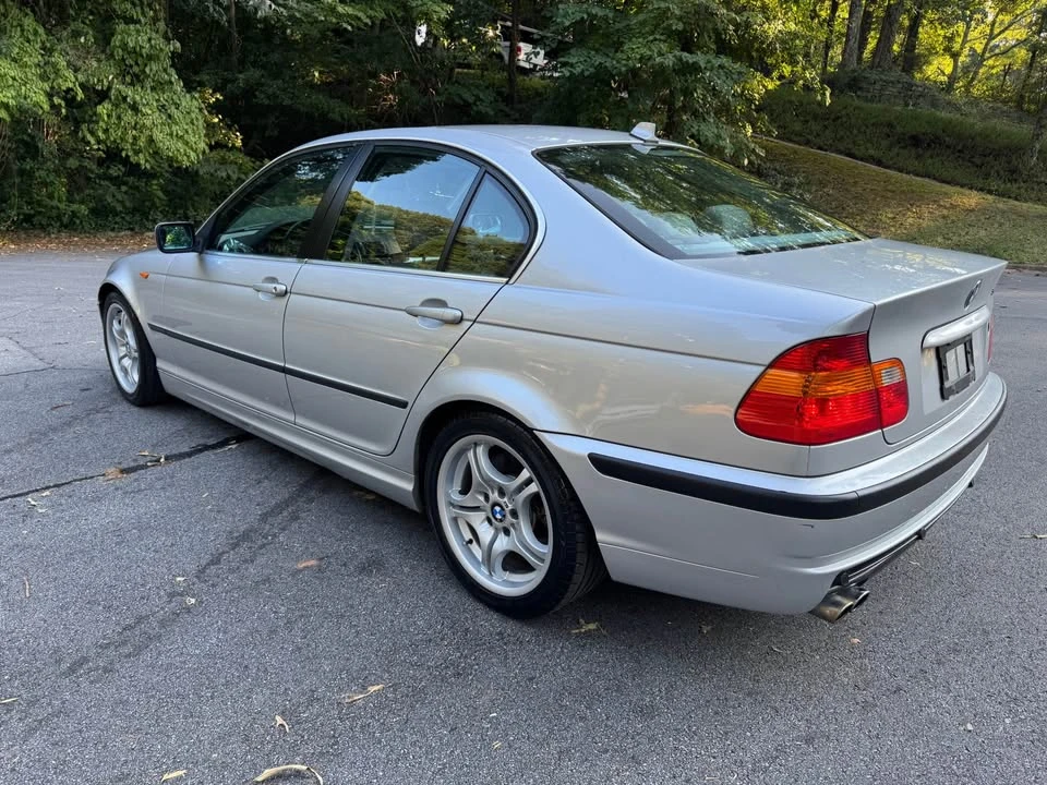 2005 BMW E46 330i & 330Ci - Image 3 of 9
