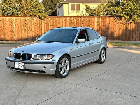 2005 BMW 3 Series 330i Sedan 4D