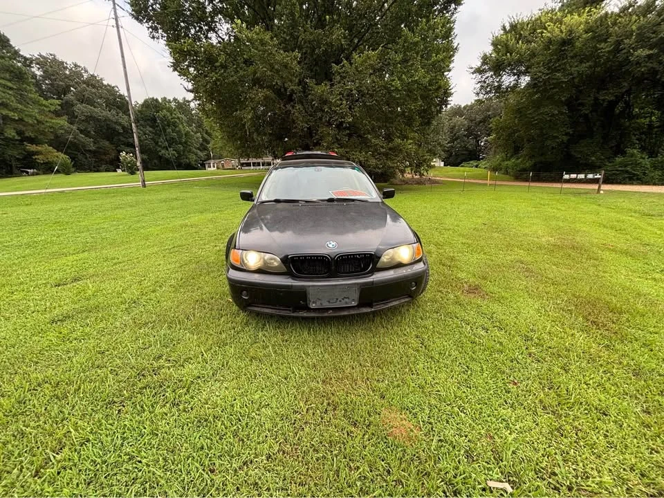 2005 BMW E46 330i & 330Ci - Image 13 of 14