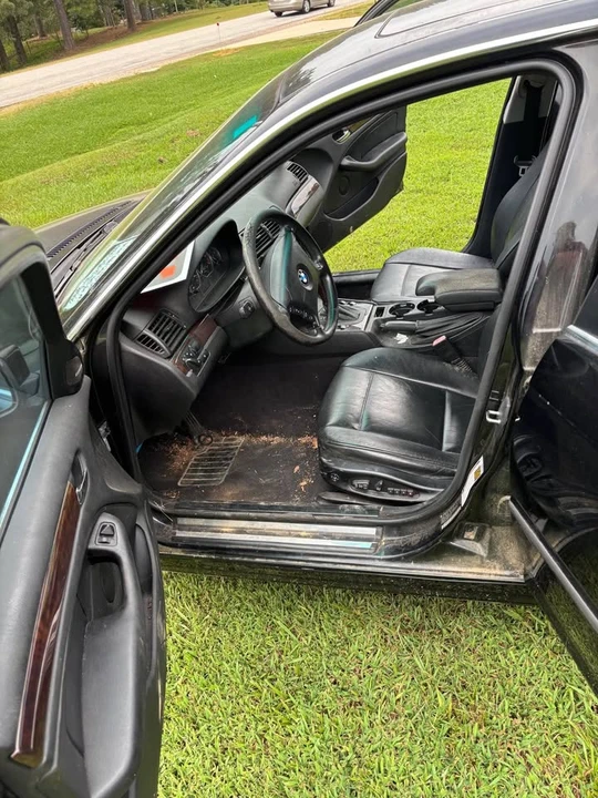 2005 BMW E46 330i & 330Ci - Image 6 of 14
