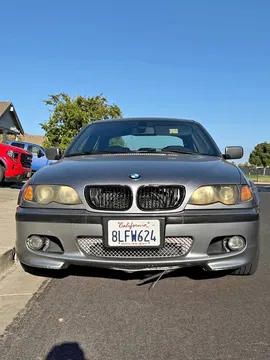 2005 BMW 3 Series 330i ZHP Sedan