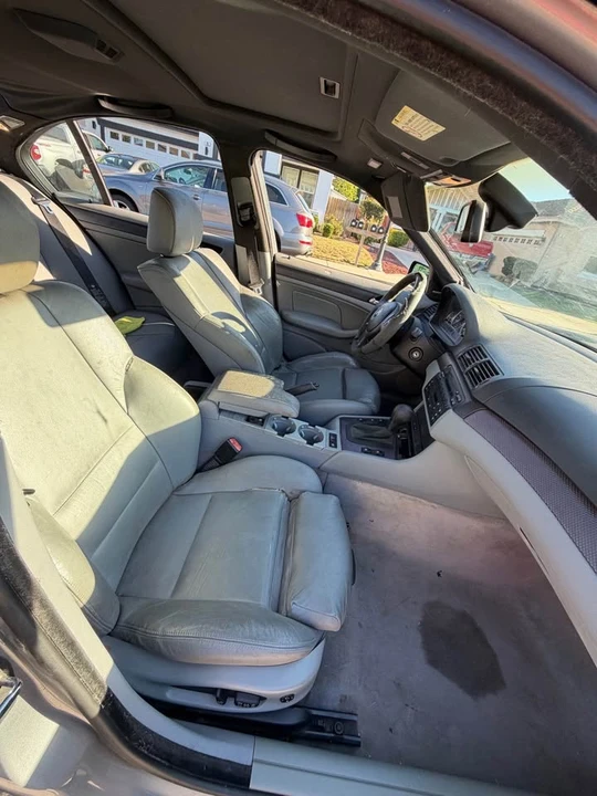 2005 BMW E46 330i & 330Ci - Image 10 of 14