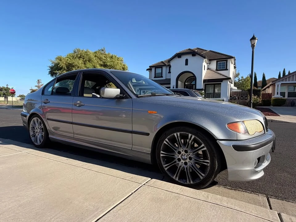 2005 BMW E46 330i & 330Ci - Image 4 of 14