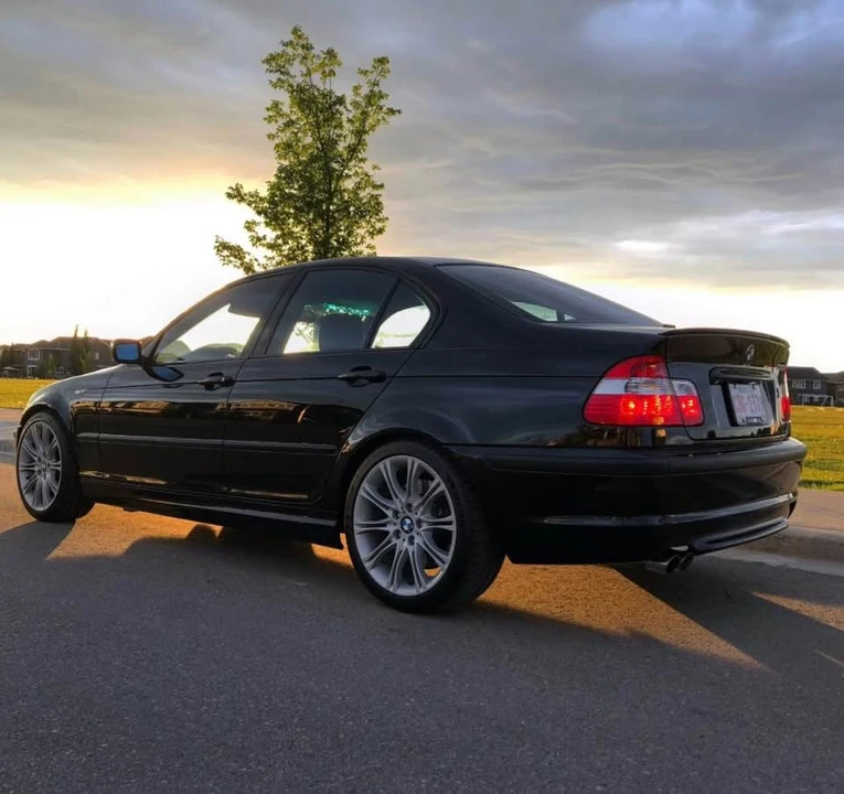 2005 BMW E46 330i & 330Ci - Image 3 of 15