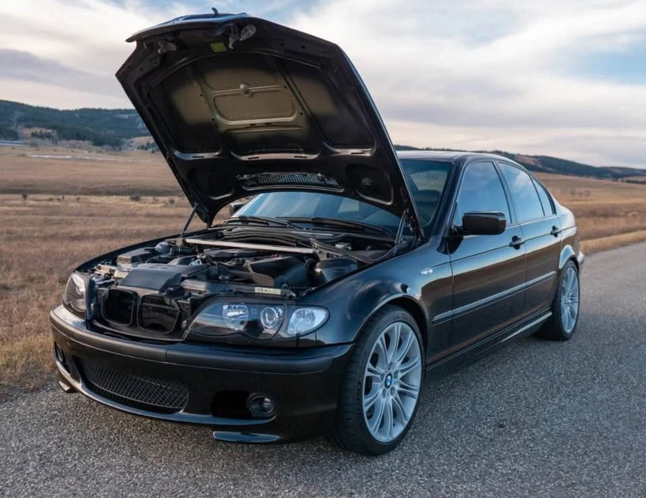 2005 BMW E46 330i & 330Ci - Image 4 of 15