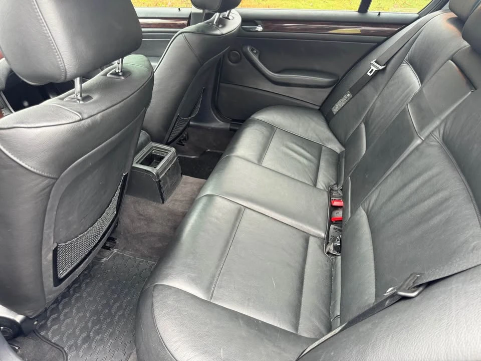 2005 BMW E46 330i & 330Ci - Image 6 of 6