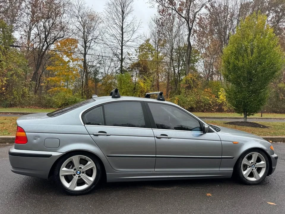 2005 BMW E46 330i & 330Ci - Image 3 of 6