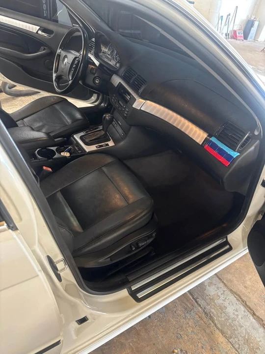 2005 BMW E46 330i & 330Ci - Image 4 of 5
