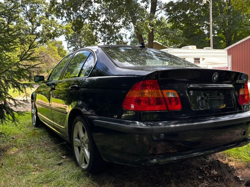 2005 BMW E46 330i & 330Ci - Image 7 of 13
