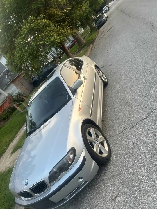 2005 BMW E46 330i & 330Ci - Image 2 of 5