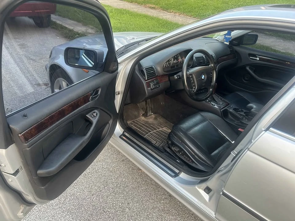 2005 BMW E46 330i & 330Ci - Image 5 of 5