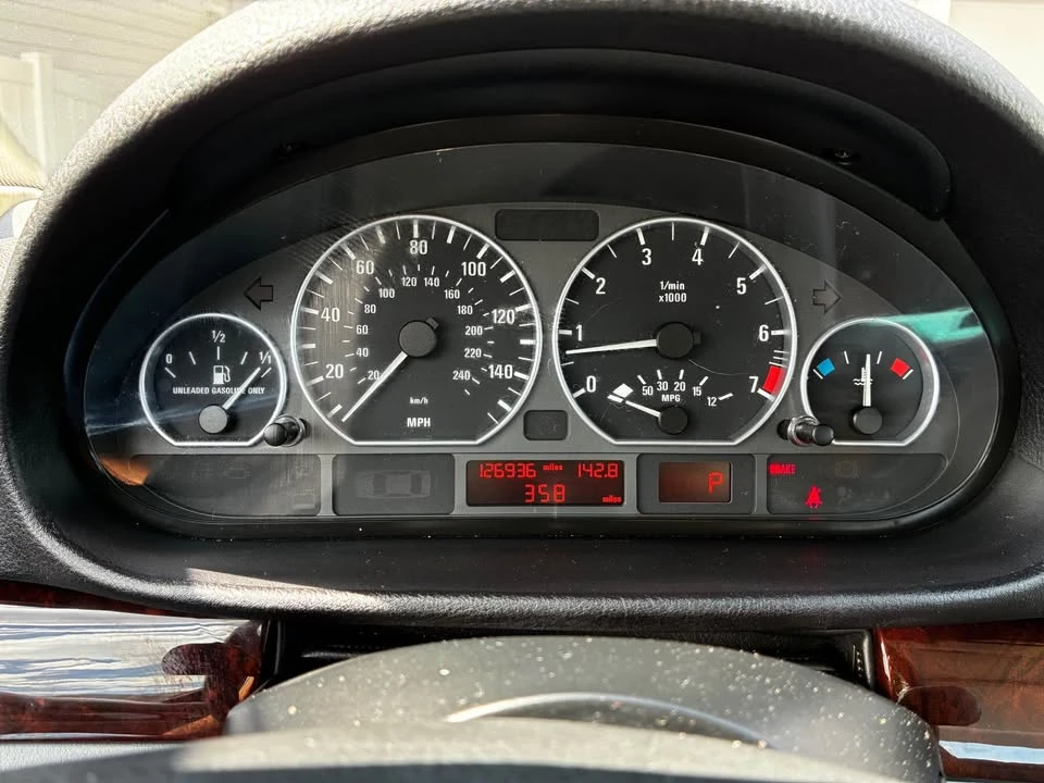2005 BMW E46 330i & 330Ci - Image 13 of 19